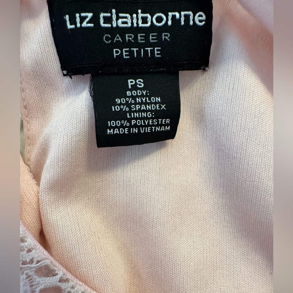 Liz Claiborne Career Petite Pink Floral Lace Lined Short Sleeve Blouse - Size PS - Picture 6 of 6